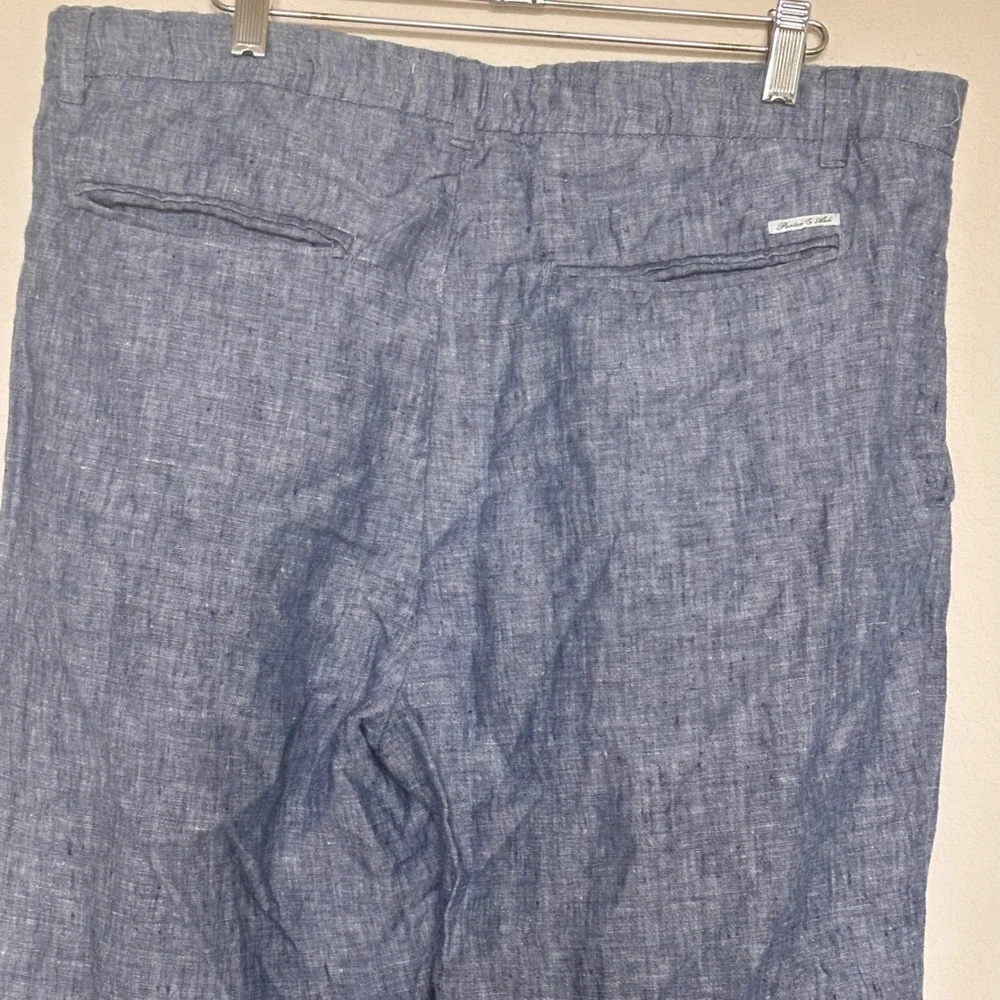 Men's Blue Linen-Blend Casual Trousers